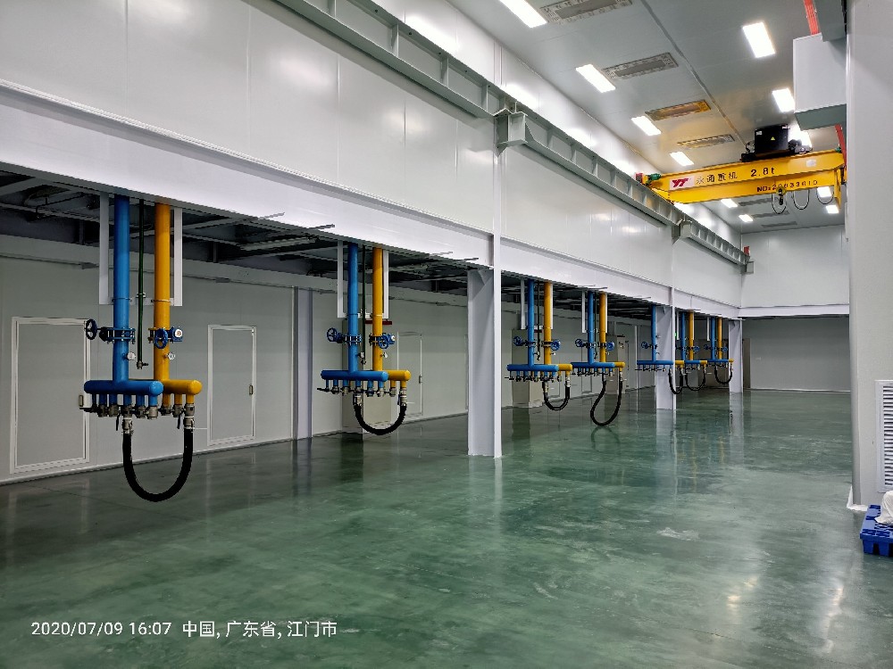 如何確保注塑車間機(jī)房冷卻系統(tǒng)節(jié)能改造計(jì)劃的順利實(shí)施？